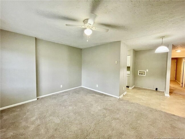 Building Photo - 3241 Willard Dr