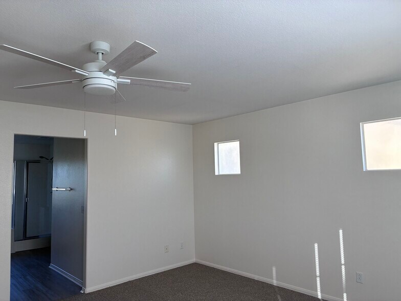 Building Photo - 1617 Norton St