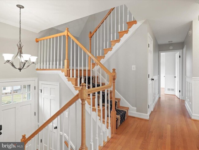 Building Photo - 1919 Kenbar Ct