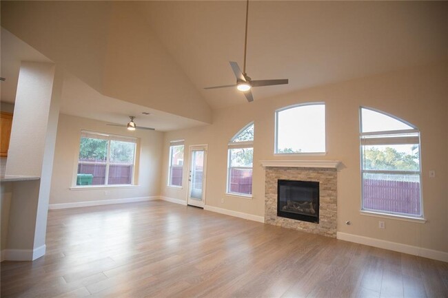 Building Photo - 11012 Alison Parke Trail