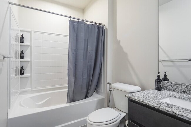 Building Photo - 1550 Dunn Rd