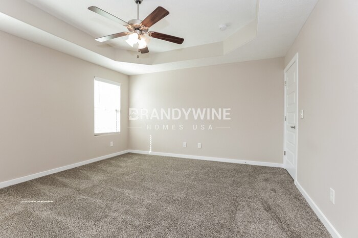 Building Photo - 2516 Lightbend Dr