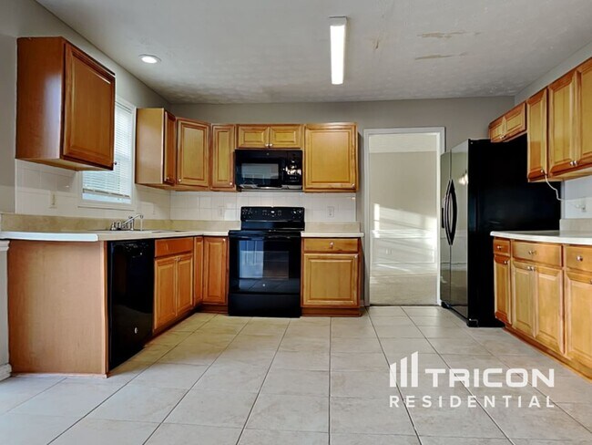 Building Photo - 930 Swan Ridge Court Grayson GA