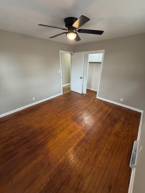 Building Photo - 2213 Roland Dr