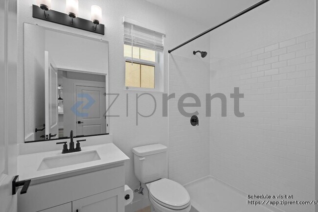 Building Photo - 365 Gold Coast Rd