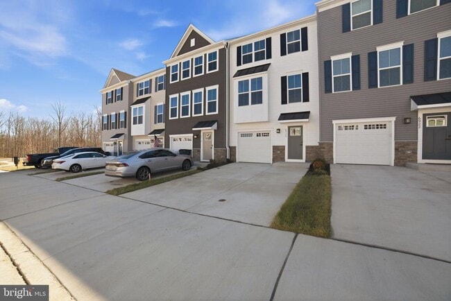 Building Photo - 6920 Braxton Spgs Wy