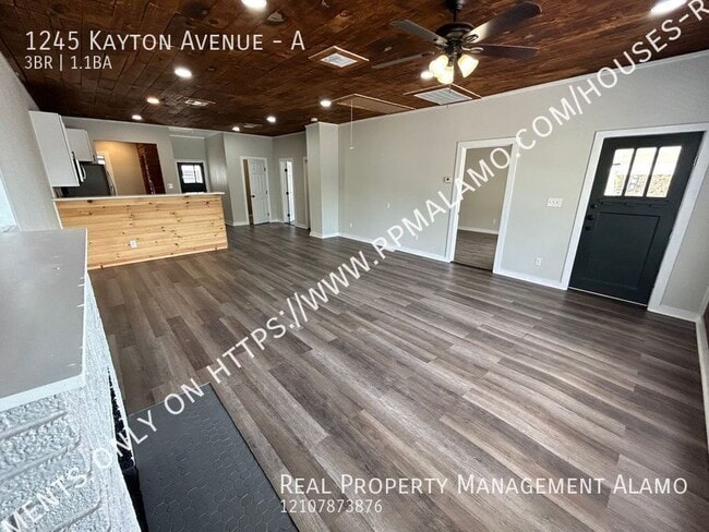 Building Photo - 1245 Kayton Ave