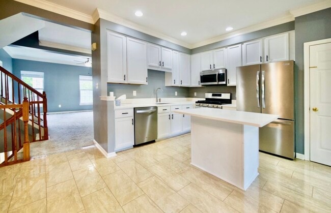 Building Photo - 46678 Cavendish Sq