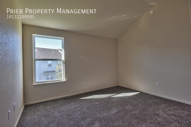Building Photo - 23429 W 87th Terrace