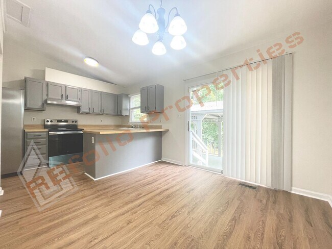 Building Photo - Wonderful Carpet-Free 3-Bedroom, 3-Bath Single-Family Home with Backyard Gazebo in a Quiet Cul-de...