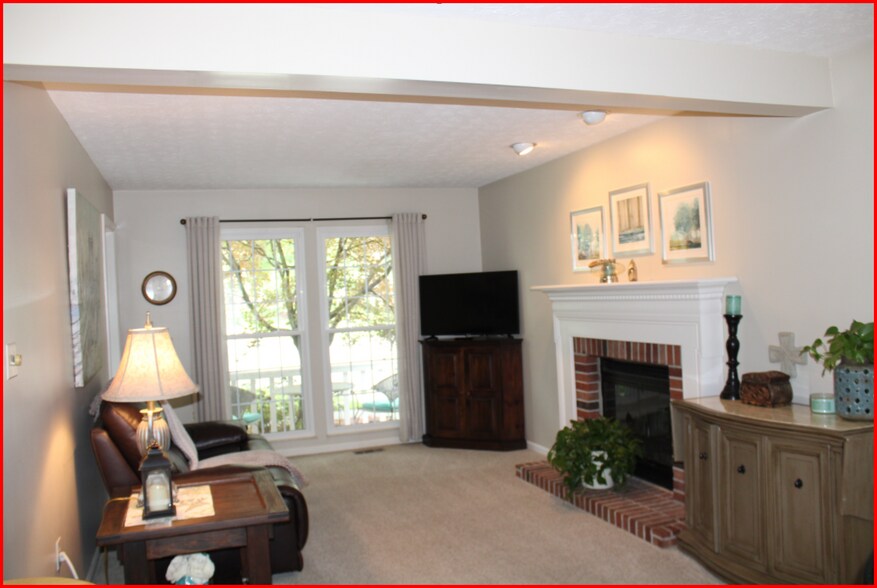 TV Room - 411 Lundy Ct