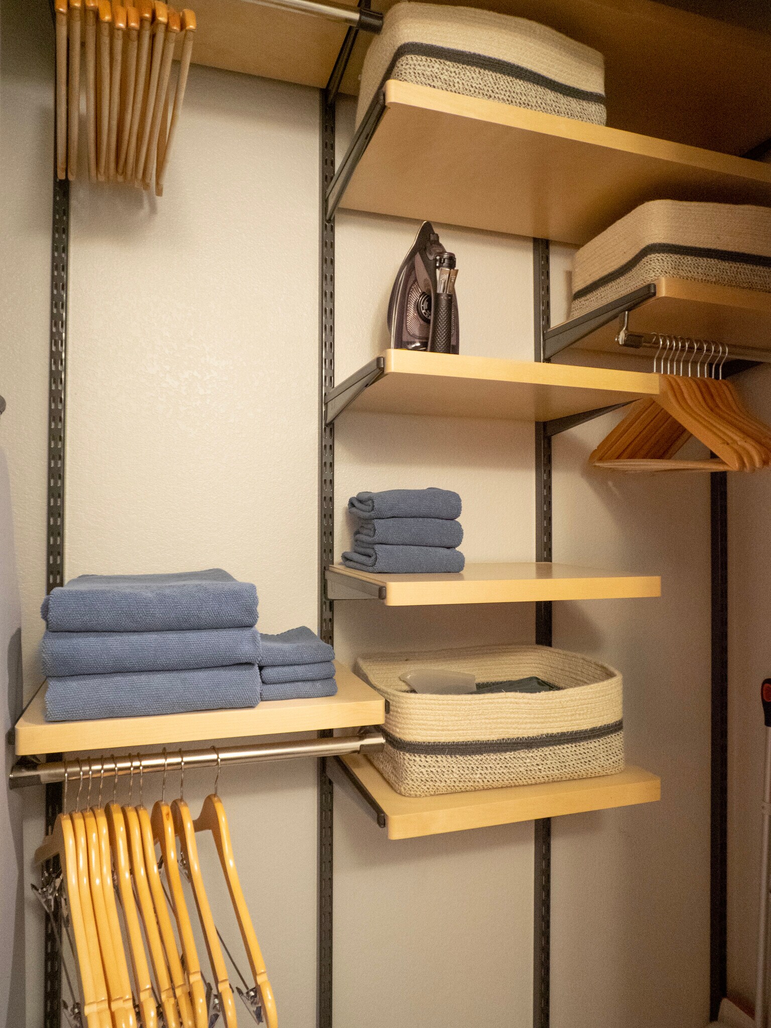 Building Photo - 2016 McCloskey St