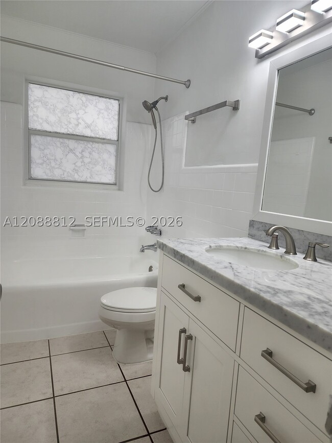 Building Photo - 9301 SW 54th St