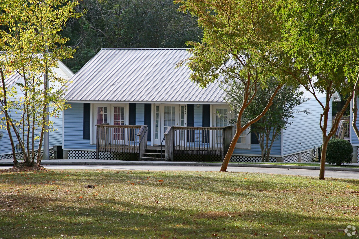 The Cottages At Magnolia Tallahassee Fl Apartment Finder