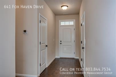 Building Photo - 641 Fox Haven Dr