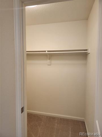 Building Photo - 9225 Clermont Dr