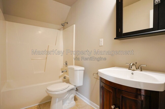 Building Photo - 1008 Knighthood Ln