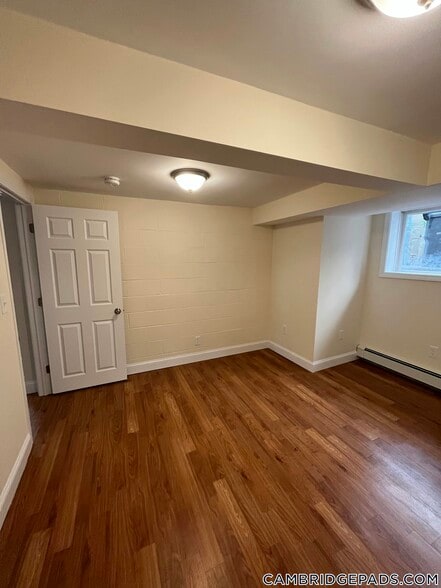 Building Photo - 381 Harvard St