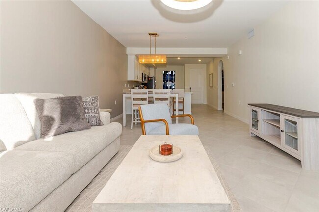 Building Photo - 5527 Double Eagle Cir