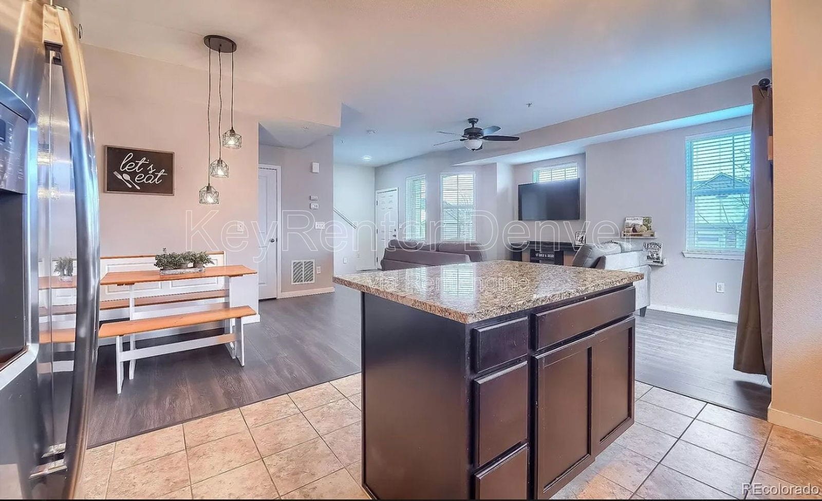 Building Photo - 12872 Jasmine St