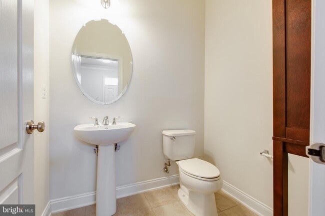 Building Photo - 7757 Crystal Brook Way