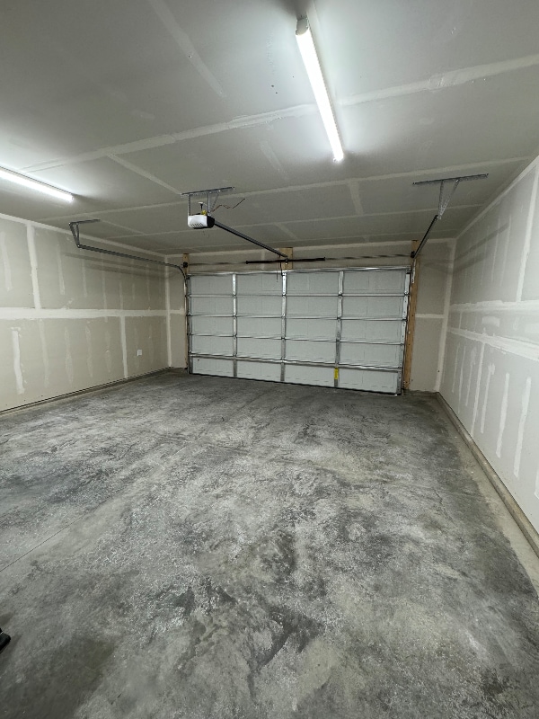 Building Photo - 226 Kinross Ct