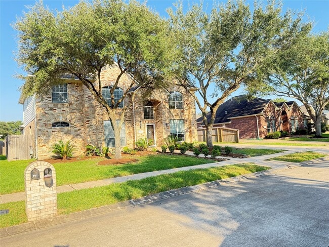 Building Photo - 3808 Travis Lake Ct