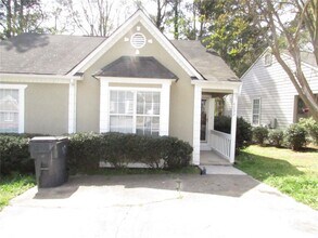 Building Photo - 4032 Settlers Hill Way