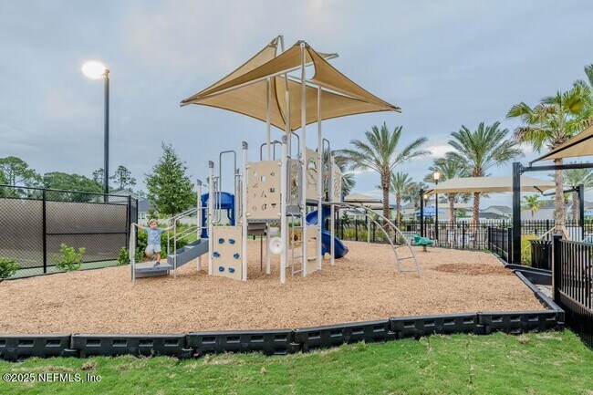 Building Photo - 816 Cordova Palms Pkwy