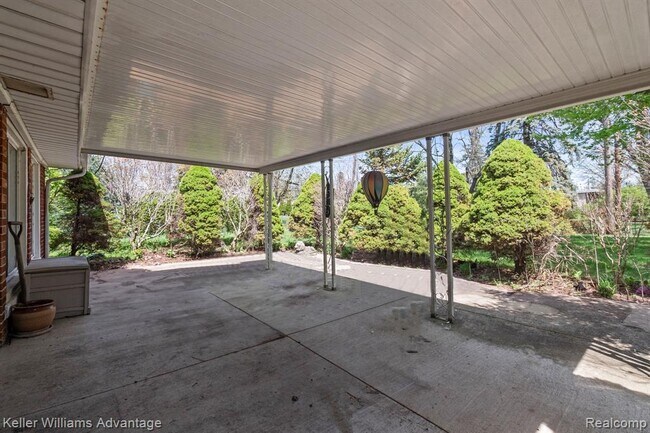 Building Photo - 18840 Susanna Dr