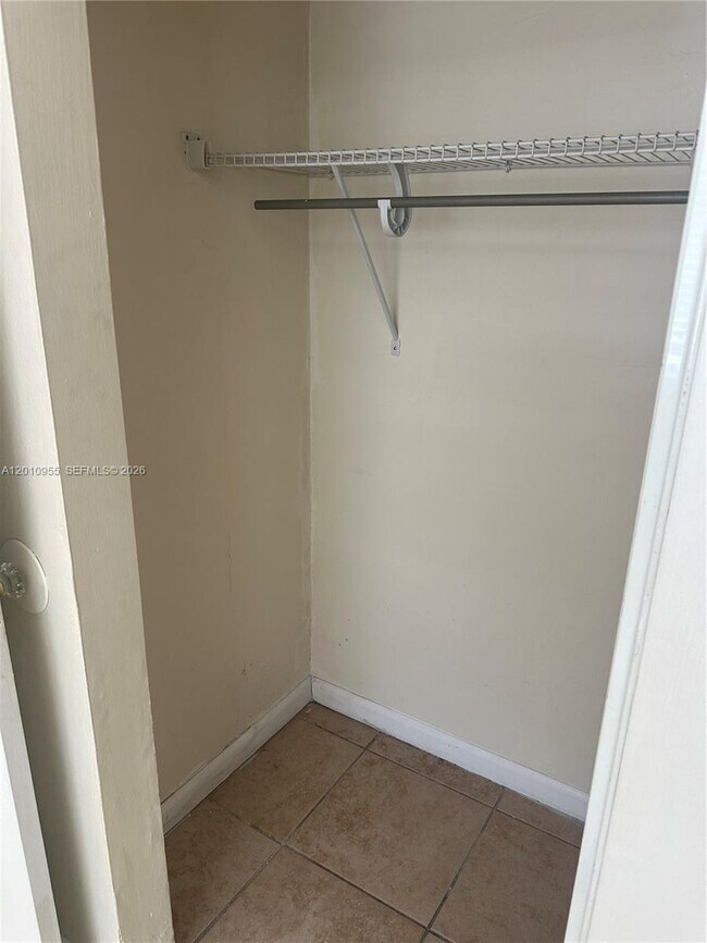 Building Photo - 8460 SW 156th Pl