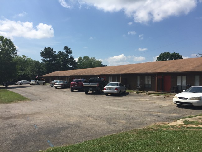Primary Photo - Willowtree Apartments