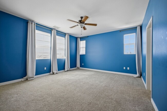 Building Photo - Glendora