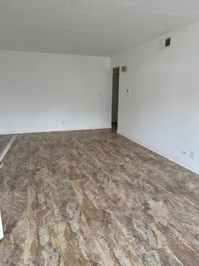 Building Photo - 201 S Morrison Rd