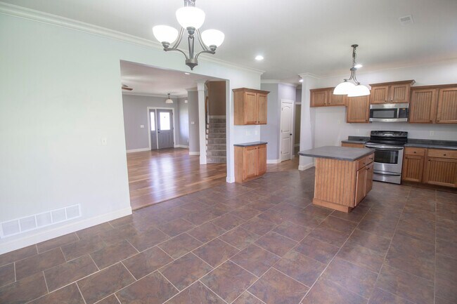 Building Photo - 3209 Belinda Ct