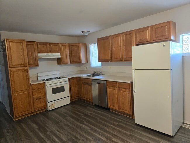 Building Photo - 17629 Prospect St