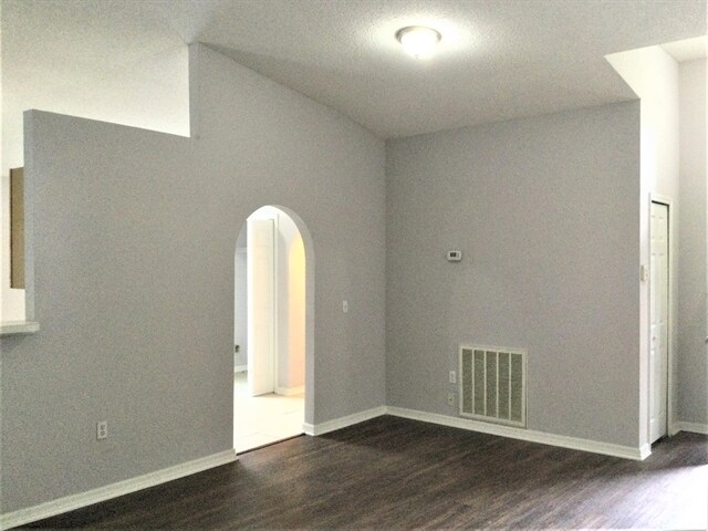 Building Photo - 1615 Alhambra Crest Dr