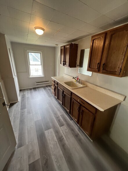 Building Photo - 1114 Pennsylvania Ave