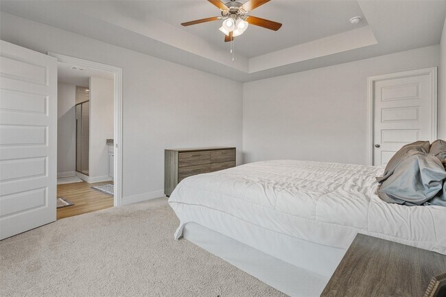 Building Photo - 13724 Sabine Lk Dr