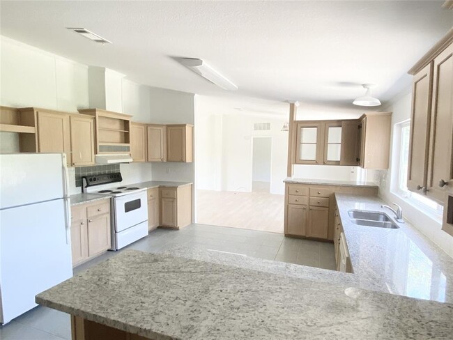 Building Photo - 2740 Citation Dr