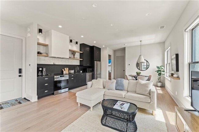 Building Photo - 1263 Mado Lp