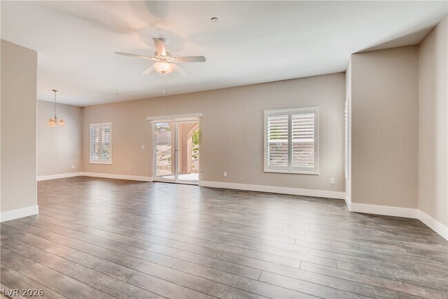 Building Photo - 845 Pantara Pl