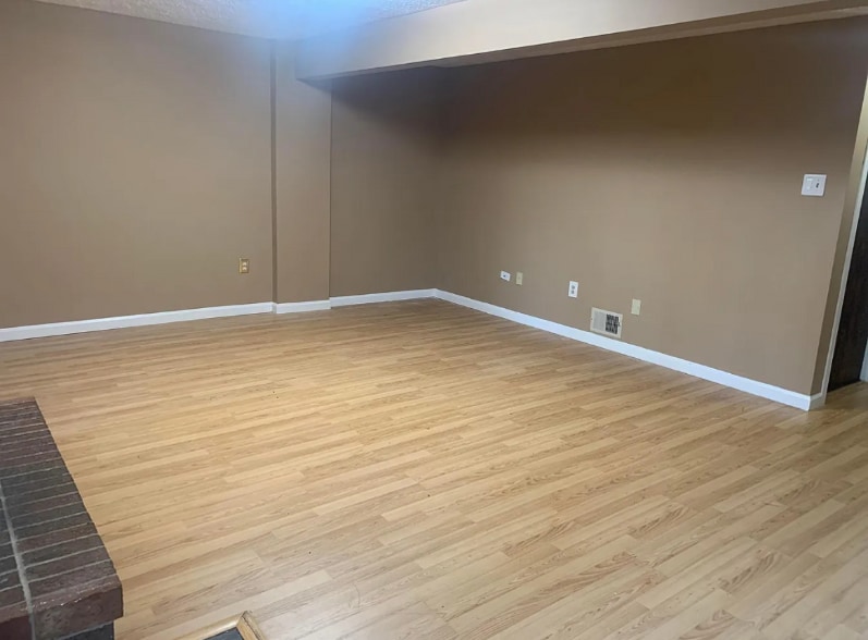 Building Photo - 8551 Castlemill Cir