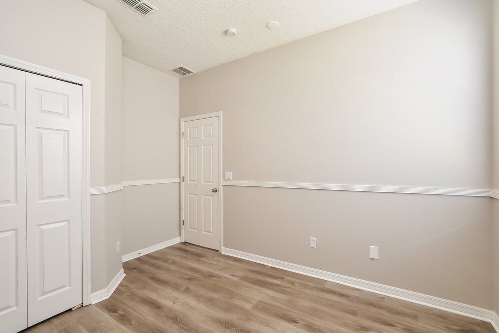 Building Photo - 9924 Autumn Creek Ln