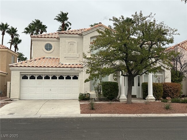 Building Photo - 2424 Shady Vista Dr