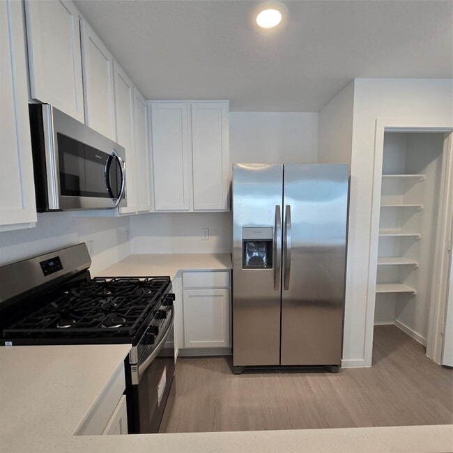 Building Photo - 28751 Texas Plns Dr