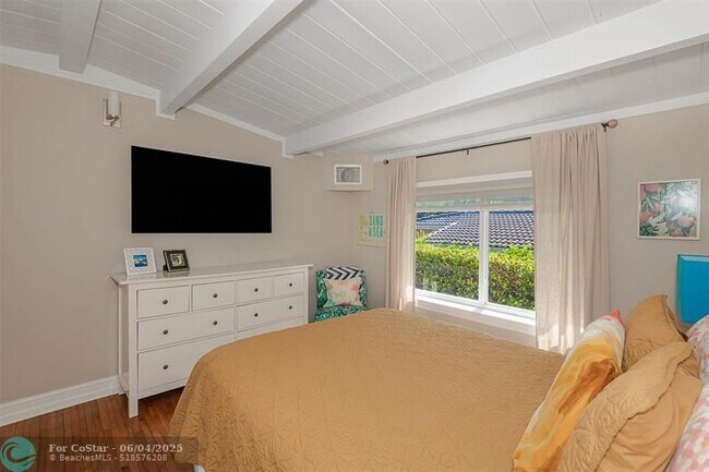 Building Photo - 1936 Harbour Inlet Dr