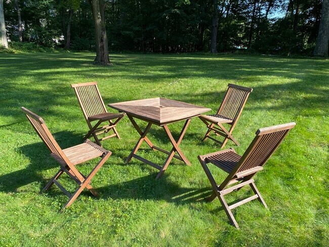 Building Photo - 15 Winchester Dr