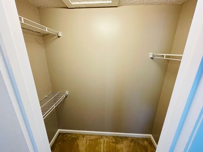 Building Photo - 2BD/2.5BA FOR RENT