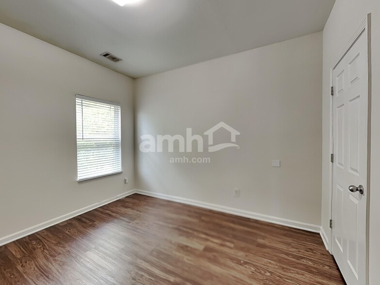 Building Photo - 4032 Haworth Pkwy
